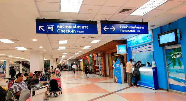 The airport is located 4 kilometres southwest of Chiang Mai Downtown.